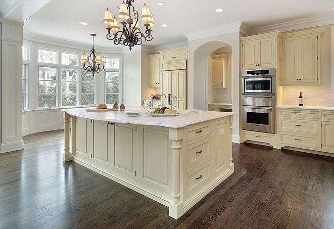 beautiful laminate flooring in modern living room in Bloomfield Hills, MI